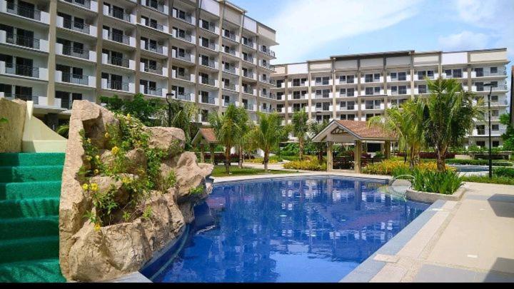Acacia Estates Taguig Aparthotel Manila Ngoại thất bức ảnh